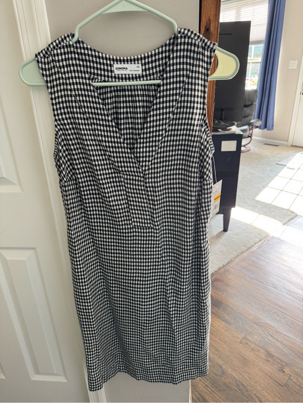 SONOMA Black and White Gingham V-Neck Sleeveless Dress